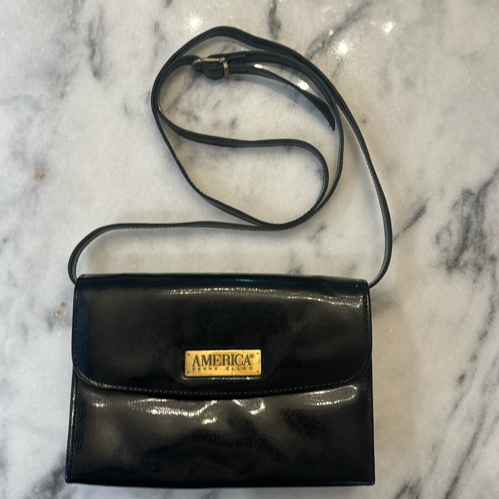 America Perry Ellis vintage crossbody bag with removable strap